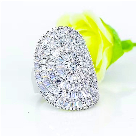 Sterling Silver Baguette Zircon Ring - Picture 1 of 17